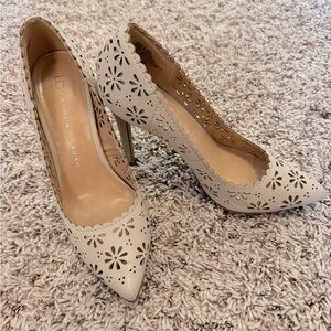 Neutral perforated heels